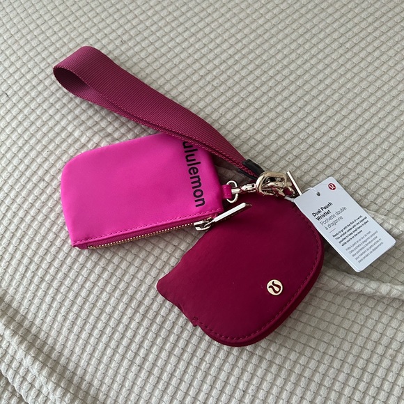 Lululemon Dual Pouch Wristlet-Sonic Pink/Pomegranate/Black - Picture 4 of 7